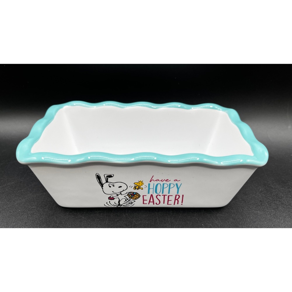 Peanuts Snoopy Woodstock Hoppy Easter Ceramic Loaf Pan Scalloped Teal Rim 6x3"
